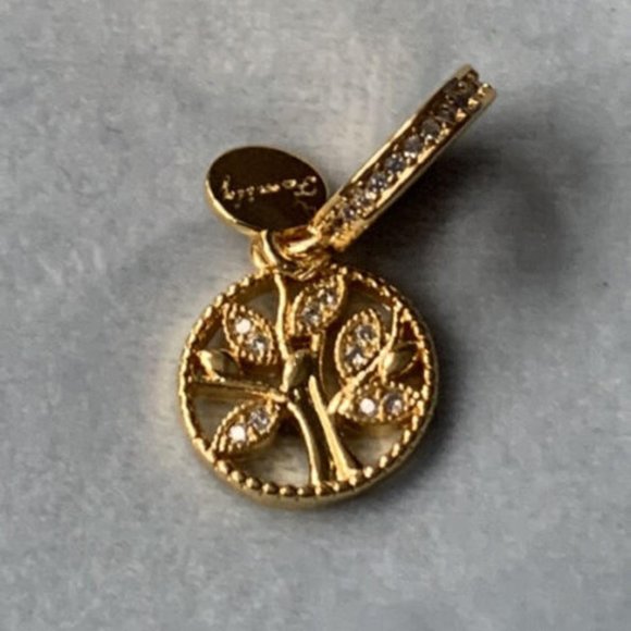 Genuine S925 gold family tree heritage charm genuine bargain great on a bracelet - Picture 3 of 4